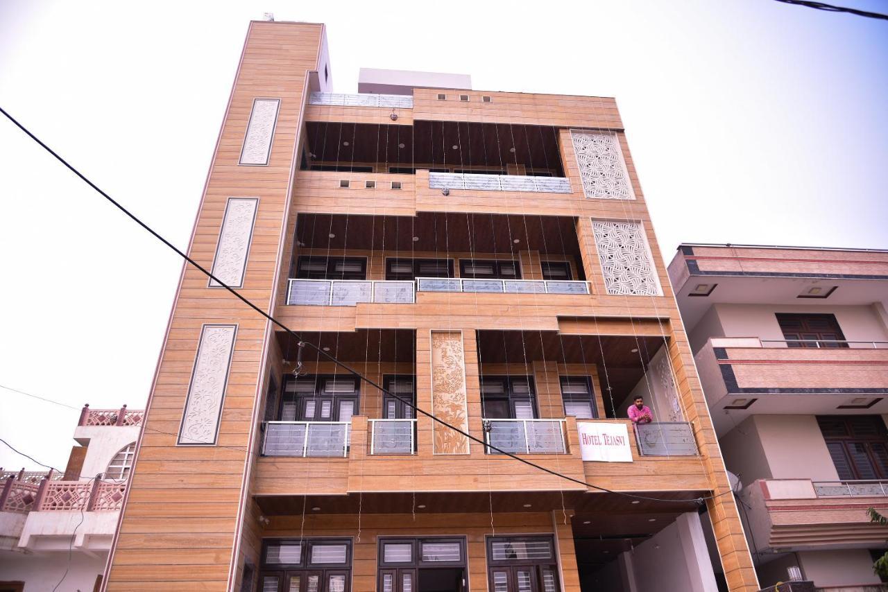 Oyo 62359 Tejasvi Hotel