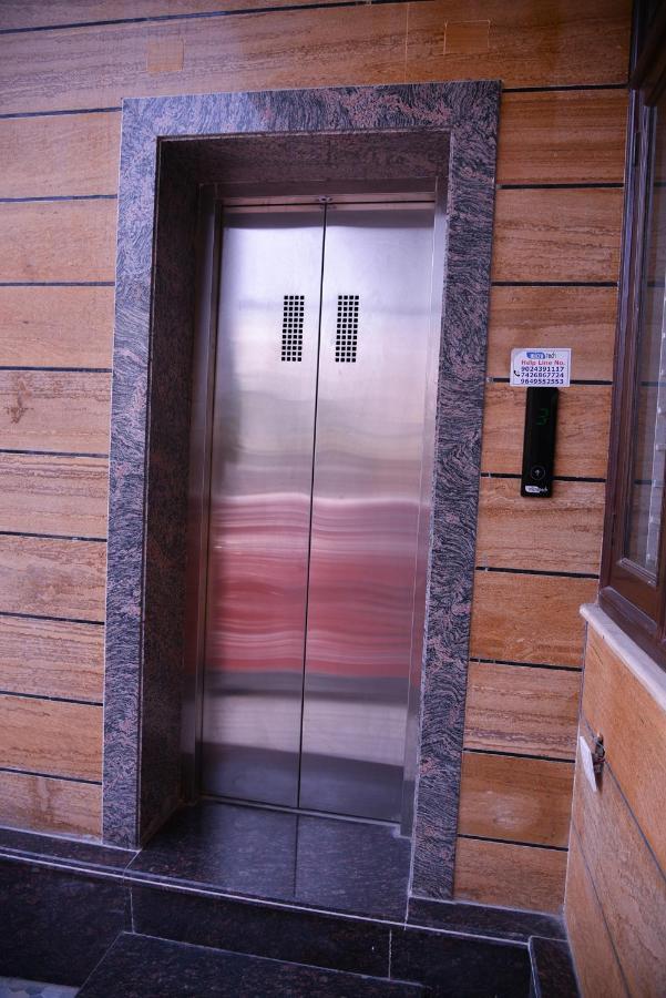 Hotel Oyo 62359 Tejasvi